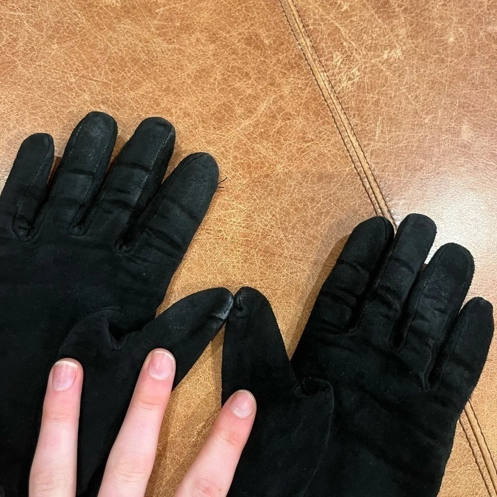 Vintage 100% Leather Classic Black Driving Gloves